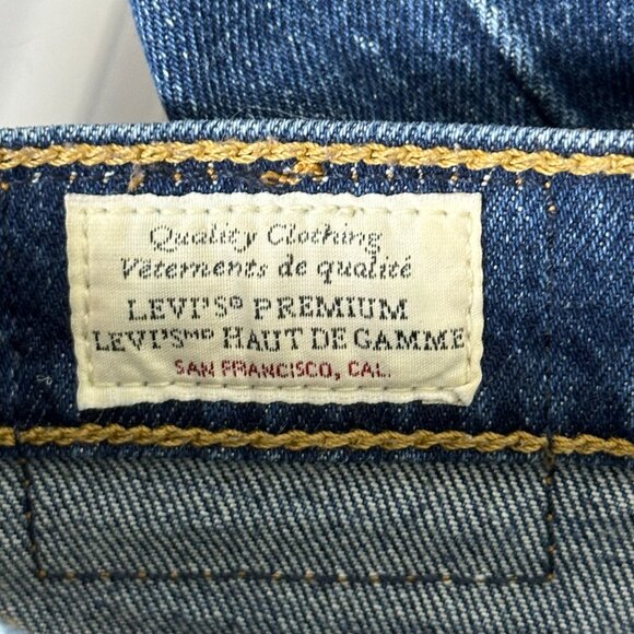 Levi's Ribcage Bootcut Jeans - Picture 9 of 16